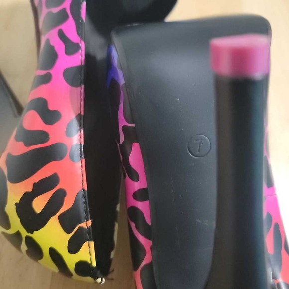 Torrid Rainbow High Heels - Picture 5 of 5
